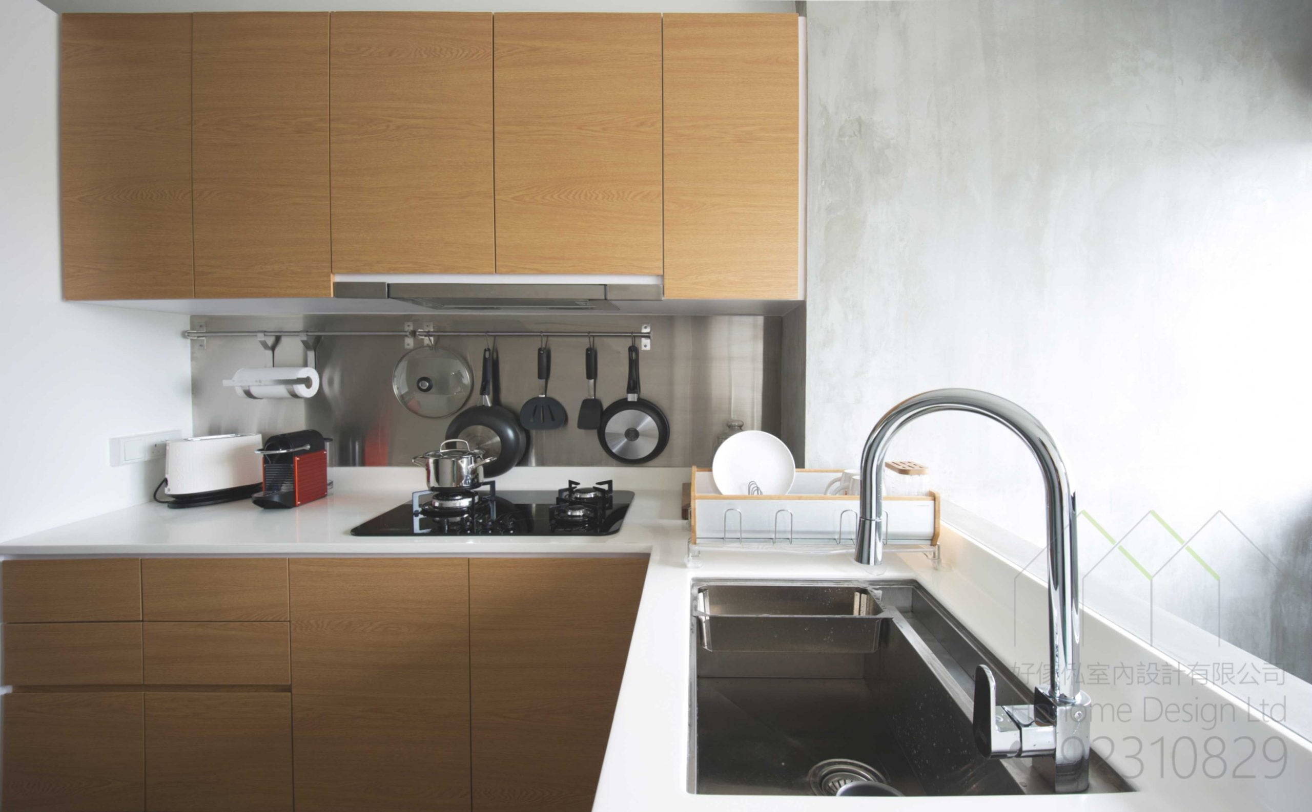 訂造廚櫃時可以選配的不銹鋼背板