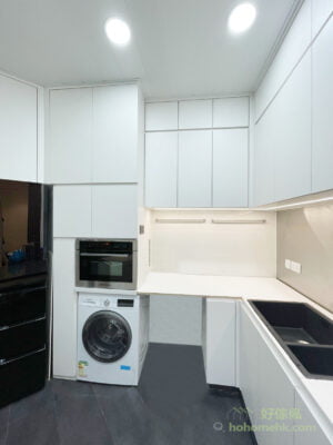 廚櫃全部採用暗抽設計，令櫃面更乾淨簡潔，容易打理之餘，也增加空間感