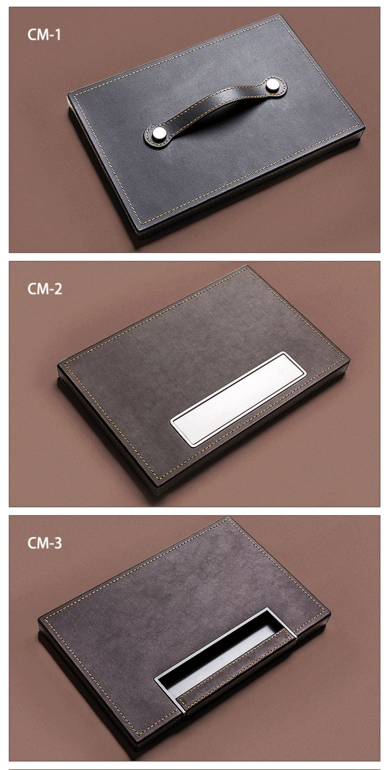 啡色背景上由上而下排列三塊灰色皮革抽屜面板，分別標示 CM-1、CM-2、CM-3；CM-1 面板中央有黑色皮帶配雙金屬鈕拉手，CM-2 嵌入一條銀色金屬長條拉手，CM-3 喺底邊開咗一條凹孔做隱藏式開合，三塊都有黃色車線包邊。