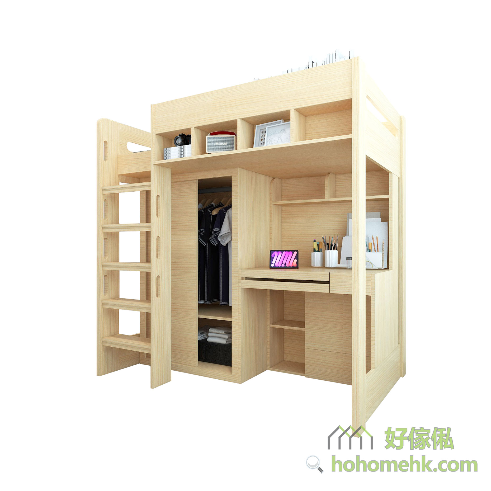 白色背景去背展示高架床連衣櫃書枱組合，淺木色木紋飾面，左邊直身爬梯連層架，床下中間衣櫃開門見掛衣同摺好衣物，右邊書枱面擺平板同筆筒、上方層架擺音響同相架，下方連格仔櫃同抽屜，結構清晰可見。