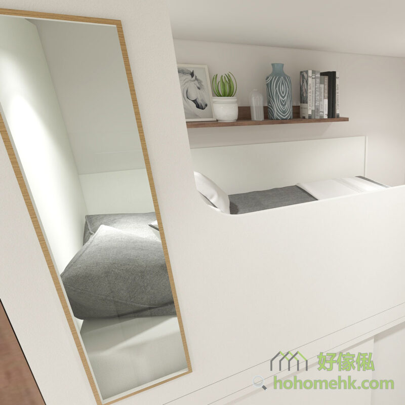原有裝修並沒有間出房間，所以客人就選擇用上床下衣櫃配上一個間房櫃，將客廳分開做兩個獨立休息區。