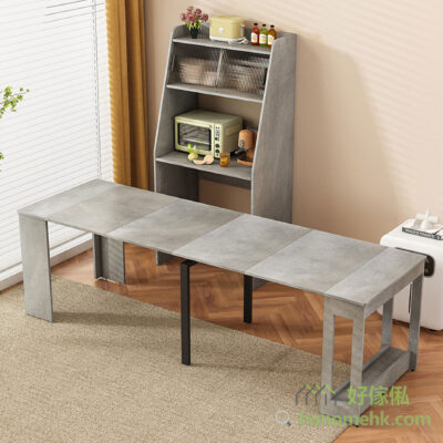 The telescopic table can be stored in the sideboard, and can also be pulled out at will to serve meals in other places, which is convenient for use.