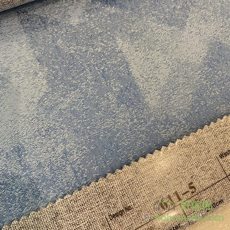 納米馬克波羅全遮光窗簾611-5號色布料近距特寫，布面呈現細密斜紋質感，標籤顯示系列編號611-5及布幅
