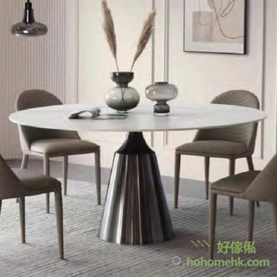 簡約搭配，適用於各種家居風格：黑色與白色的經典搭配，簡約而不失時尚。這款餐桌適用於各種家居風格，無論是現代簡約、北歐風格還是歐式古典，都能完美融入。