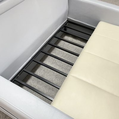 Multi-directional support steel under the bed plate to ensure the safety of guests