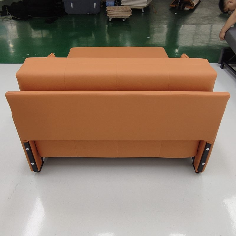 1.35米梳化床實拍照，橙色科技布 (隨緣布藝貓抓布896-11 (梳化)、隨緣布藝貓抓布896-12 (cushion))