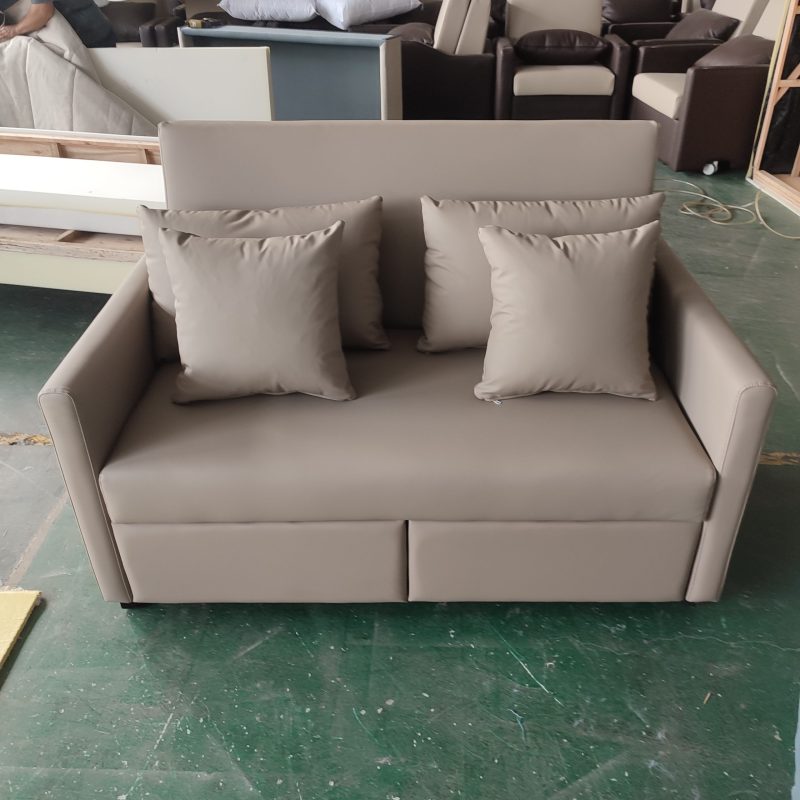 1.35米梳化床實拍照，卡其色貓抓皮梳化+cushion (仁益1976-11)