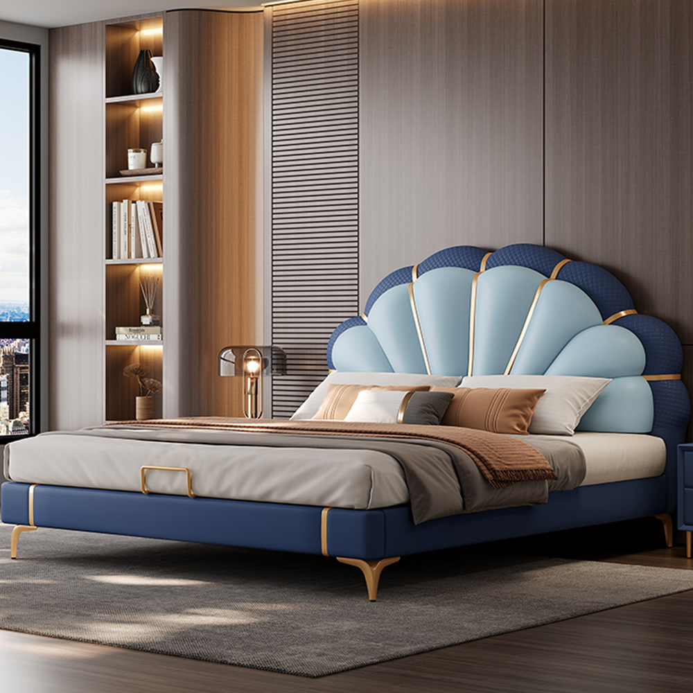 床頭采用花瓣扇貝設計，整體大氣，臥房傢俬不二之選