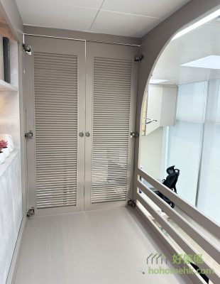 Hundred-page door design, both ventilation, but also can not see through, privacy is relatively high.