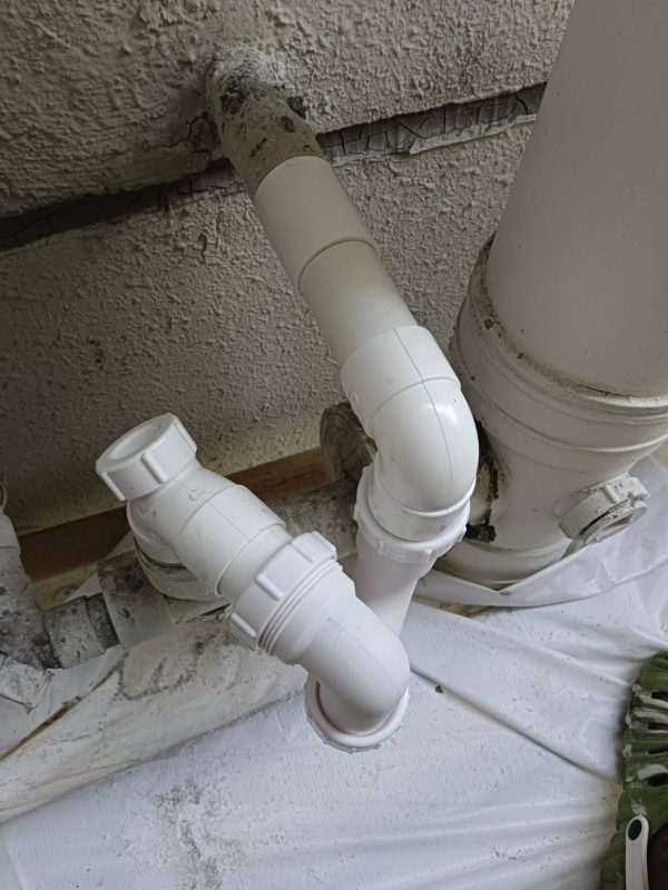 企缸加隔氣杜絕臭味！簡單一個步驟，可以受惠廿年！