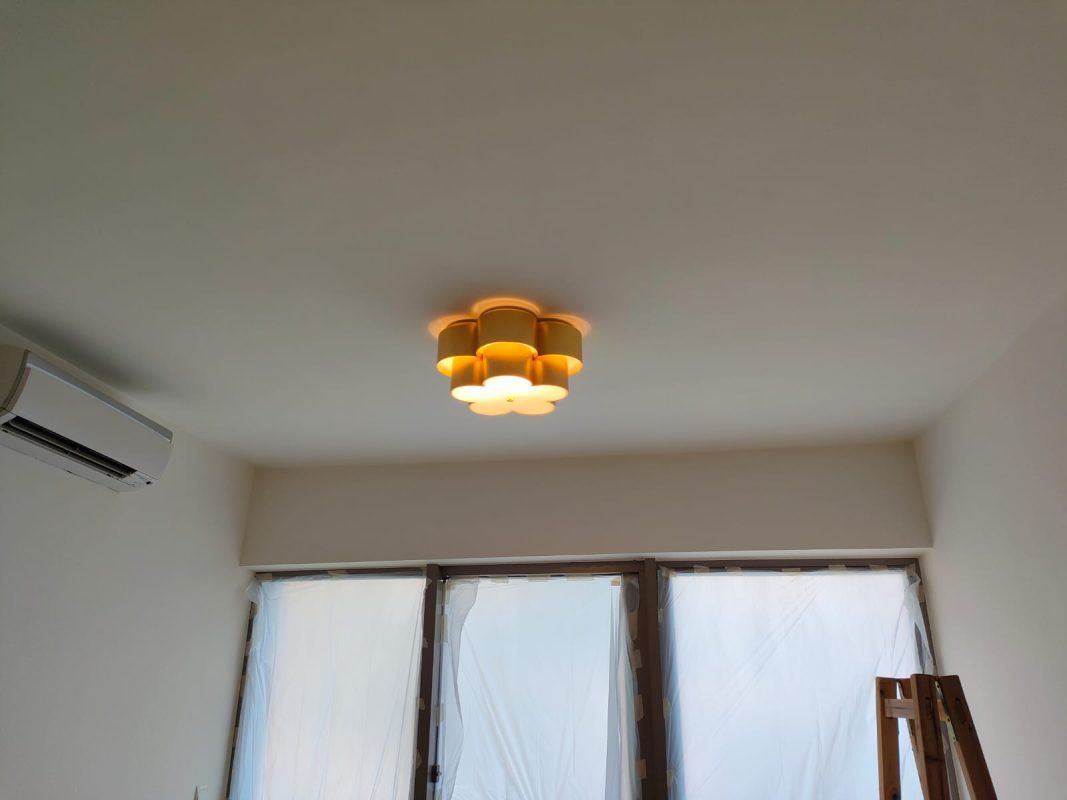 全屋燈具安裝服務，裝修客戶如果有天花燈或壁燈等燈具需要安裝，都可以連同裝修工程一齊處理。