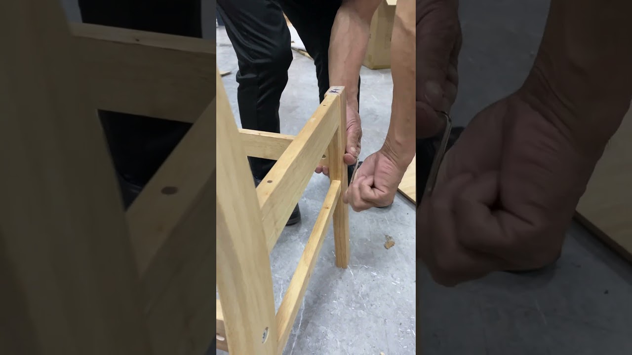 【安裝視頻】Lena全實木伸縮餐枱連餐椅組合（路易斯凳） | 成品傢私 | 餐椅 | 伸縮餐枱 | 好傢俬 Hohomehk：影片真實縮圖
